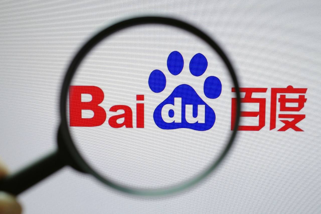 肖战观摩开颅手术